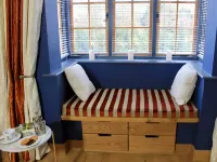 The Lodge at Hemingford Grey House