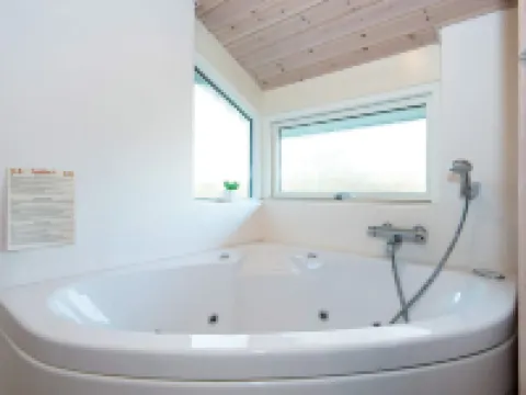 8 Person Holiday Home in Grenaa-by Traum