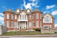 Exhilarating Castle Vibes in Toronto Area Wth Fifa