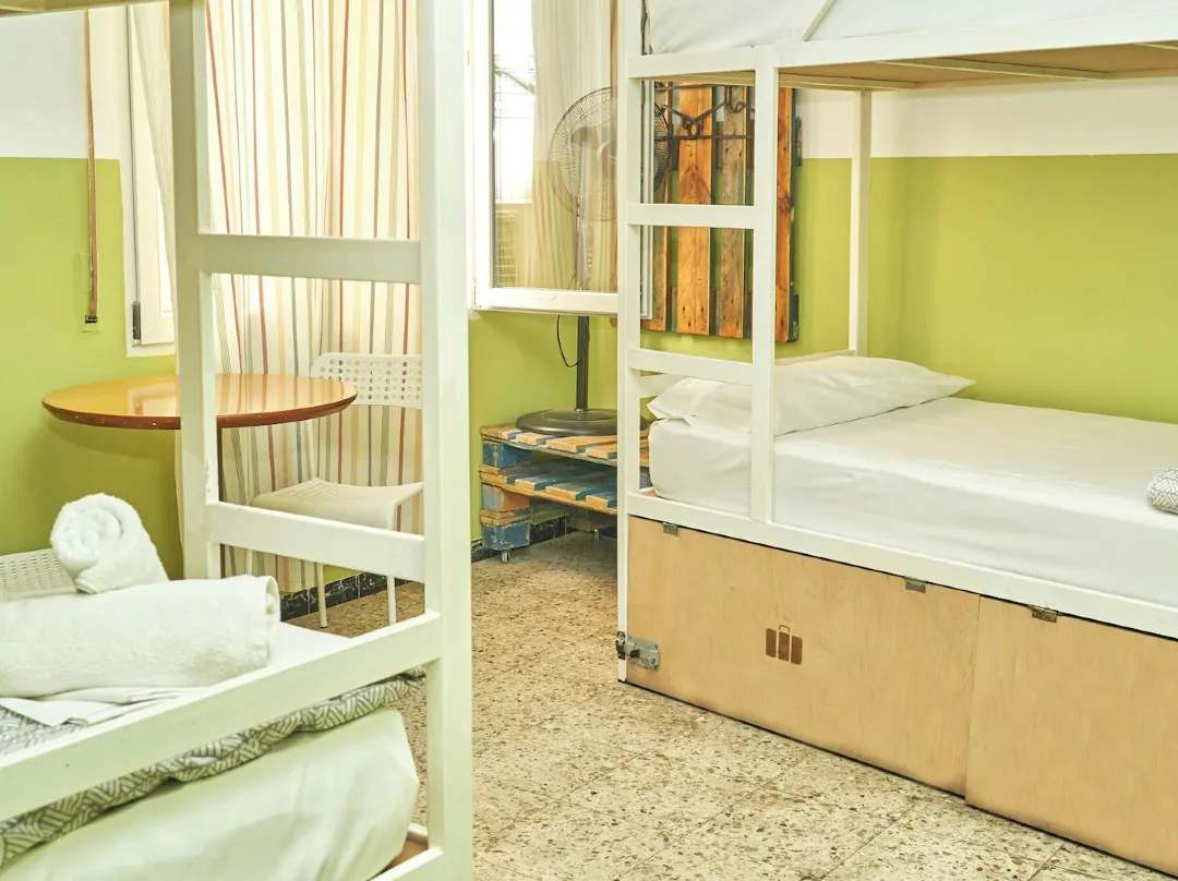 Loft Hostal - Hostel - Spanje