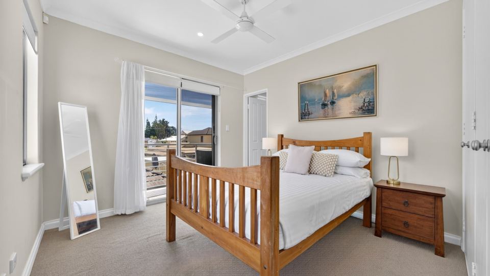 3-Bedroom Escape with Outdoor Living Area