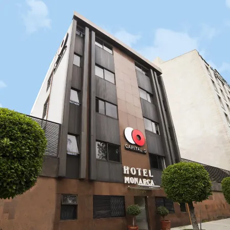 Hotel Monarca