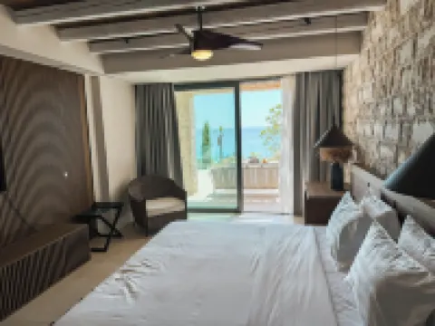Drymades Inn Resort Hoteles cerca de Playa de Palasa