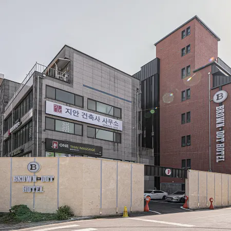 Brown Dot Hotel Andong Okdong