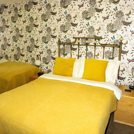 Kenley Hotel