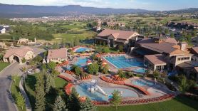 Flying Horse Resort & Club