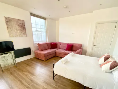 Essex Studio Retreat - Flat 4 - Condos