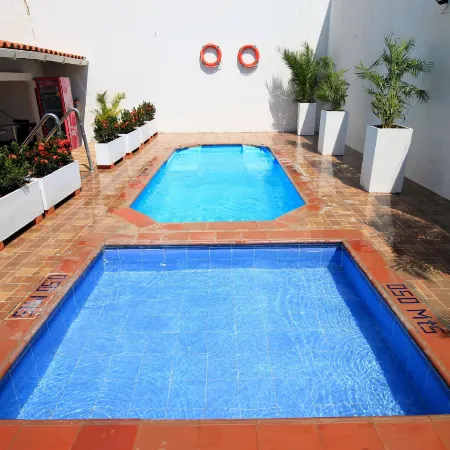 Hotel Rodadero Inn by Geh Suites