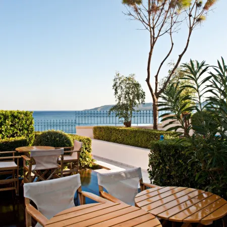 Sea Breeze Apartments Chios