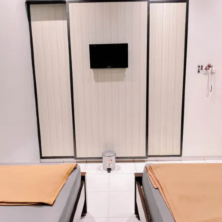 New Surya Hotel
