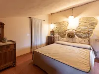 Bandiera Hotels in Cinigiano