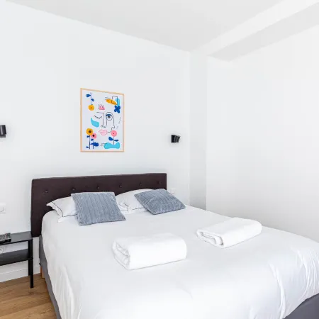 GuestReady - Champs Elysees Studio