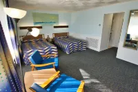 Harborside Motel - Motels