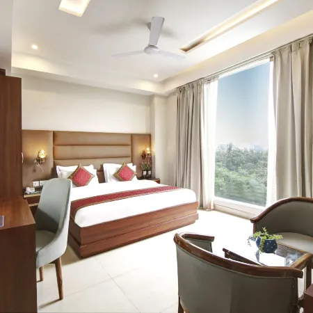 Marks Hotel & Banquet