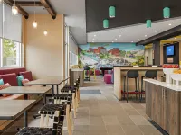 Tru by Hilton Greenville Woodruff Road Hotels near Brewery 85