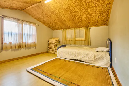 Seongju Solmaru Pension - Homestays