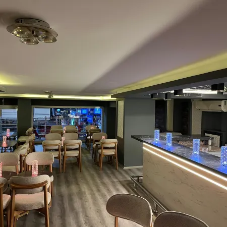 Artan Hotel