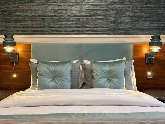 Hotel at Conference Aston