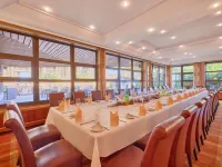 Mercure Hotel Bad Duerkheim An Den Salinen - Aamiainen