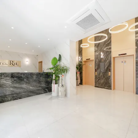 Sangmu Hotel Ril