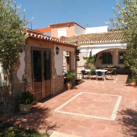 Ad4101 in Denia With 4 Bedrooms and 1 Bathrooms