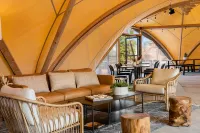 Under Canvas Yosemite - Parkplatz