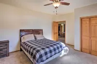 Quiet Newcastle Apartment w/ Step-Free Access -  Ferienwohnungen