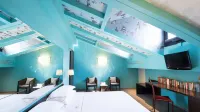 Phi Hotel Bologna - Airport Shuttle