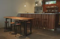 sunroom Hotel,Cafe,Bar - 2 estrellas