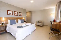 Arcus Hotel by Atlântica - parking