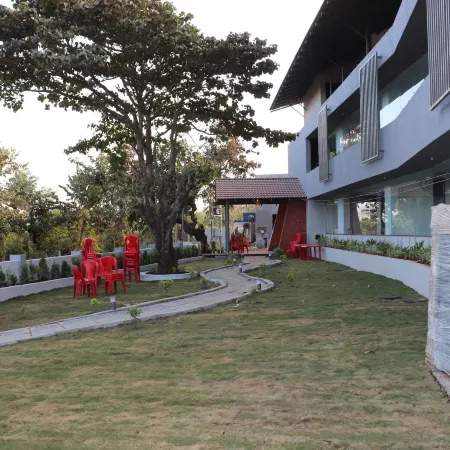 Sea Horizon Resort