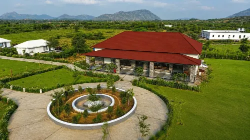 Altura Jawai Hill Resort - balcony