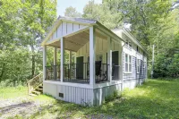 Walk to Creek! Serene Getaway in Mountain City - 3-Star