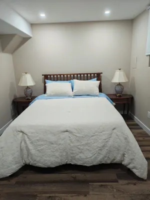 1Bed  1Bath Apartment  Quiet, close to park, beach,  biking and walking trails - 3-Star