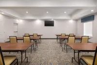 Hampton Inn Kenedy - parking