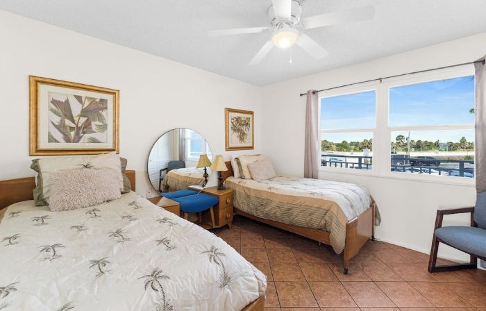 Oceanfront Condo w/ Balcony & Direct Beach Access, Unit 227