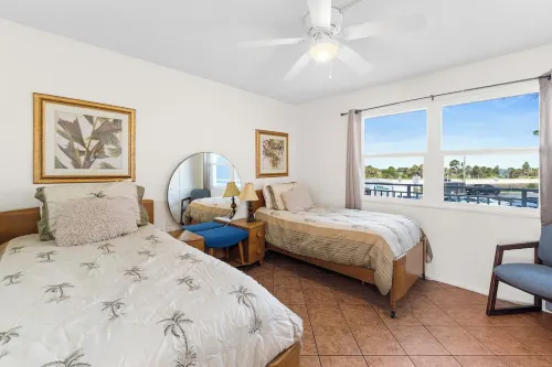Oceanfront Condo w/ Balcony & Direct Beach Access, Unit 227 - 3 tähden