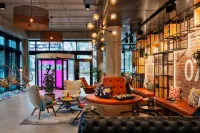 Moxy Duesseldorf South - Parkering