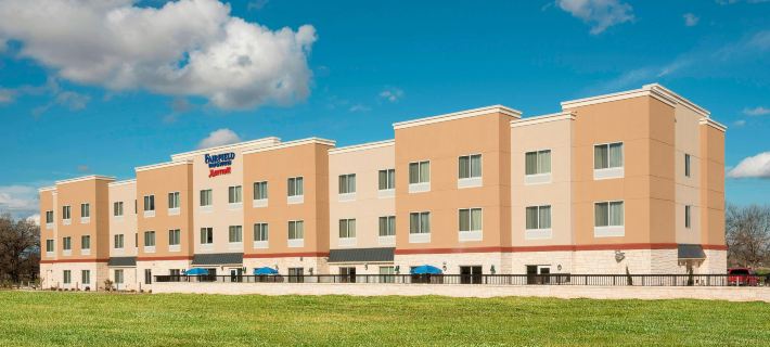 Fairfield Inn & Suites Fredericksburg Hotels in Gillespie County