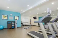 Fairfield Inn & Suites Houston Humble - 3-Star