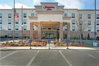 Hampton Inn Beloit - parking