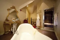 Coombe Abbey Hotel - Romantic