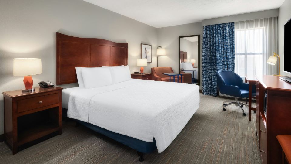 Hampton Inn & Suites El Paso-Airport