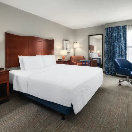 Hampton Inn & Suites El Paso-Airport