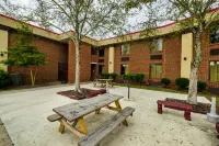 Red Roof Inn & Suites Jacksonville, NC - 2 étoiles