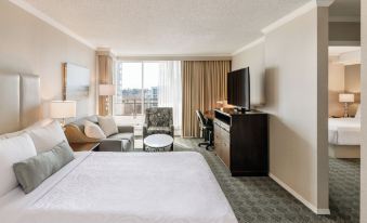 Chateau Victoria Hotel & Suites