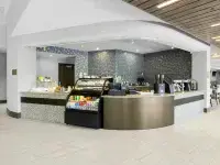 Embassy Suites by Hilton Grand Rapids Downtown - Bữa sáng