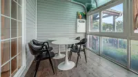 Taean Mongsanporangbadarang Shim Pension - Apartments