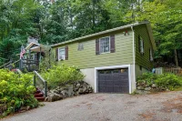Rustic Adirondacks Home w/ Hot Tub & Lake Access! - Wifi