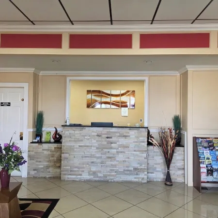 Winnie Inn Suites & RV Park